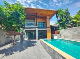 Gambaran Hotel: Exquisite Private Pool Villa 6BR