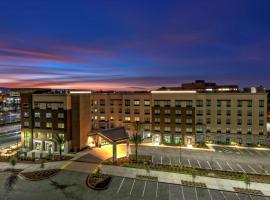 Hampton Inn & Suites San Jose Airport, hotel in San Jose