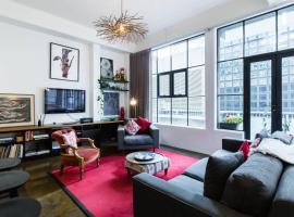 Hotel fotoğraf: New York Style Loft on Flinders Lane with Parking