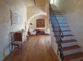 A picture of the hotel: La Commenda di Picciano - Country House