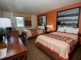 Super 8 by Wyndham Altoona, hotel en Altoona