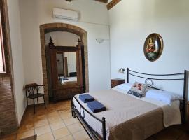 होटल की एक तस्वीर: "Castel D Arno Guest House Assisi Perugia"