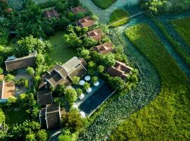 Nham Village Resort, khách sạn ở Ninh Bình