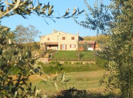 A picture of the hotel: Casale L'Upupa