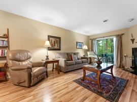 Bluffs Oasis Condo, khách sạn ở Branson