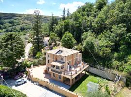 Fotos de Hotel: Residenza Bellavita - Villa Luxury a 2 kilometri da Tropea