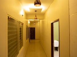 The Green Room Residency, hotel in Padinjarathara