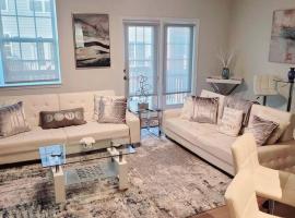 Хотел снимка: Modern & Luxurious 3 Bdrm 2.5 Bath Townhome