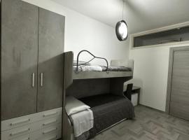 Hotel Photo: Alloggio Pulcinella 2 Affittacamere