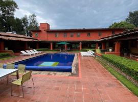 Hotel fotoğraf: Valle de Bravo Casa Los Ailes I