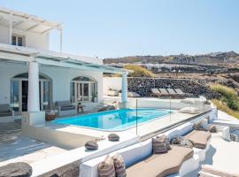 Hotel foto: Exquisite Oia Retreat - 2-Bedroom Luxury Villa - Private Pool & Mesmerizing Sunset Views - Executive Villa Ode