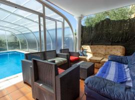 Hotel Photo: Holiday Home Miralrio by Interhome