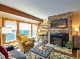 Tasteful Galena Townhome w/ Community Amenities