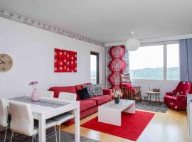 Hotel kuvat: Saris 4 bedroom apartment with view