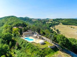 酒店照片: Majestic villa in Fermignano with private pool