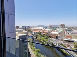 A picture of the hotel: Belina - Crystal Towers Canal Front