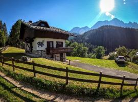 Hotel kuvat: Chalet della Civetta