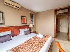Emakhosini Hotel On East