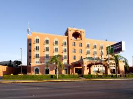 Hotel fotoğraf: Holiday Inn Express Torreon, an IHG Hotel