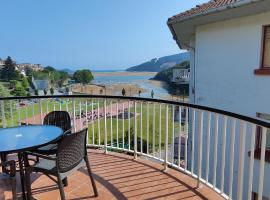 A picture of the hotel: Urdaibai Lux
