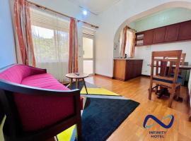 Infinity Hotel Kampala, hotell i Kampala