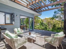 Photo de l’hôtel: Beach Meets Bush at Expansive Treetop Oasis