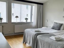Fotos de Hotel: Forenom Serviced Apartments Goteborg A-R Lorents Gata
