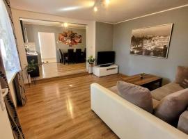 รูปภาพของโรงแรม: Apartament MariaNova 100m2 Zabrze Pawłów