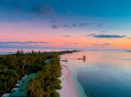 A picture of the hotel: Canareef Resort Maldives