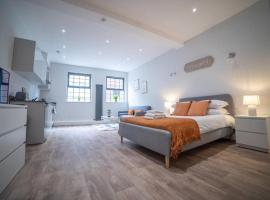 Hotel kuvat: Cozy Luton Stay - Central Location