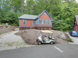 Fotos de Hotel: Inviting Summer Village Cottage Golf Cart and More!