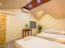 ALONA BEACH SIDE INN