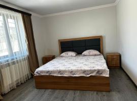 Hotel Photo: 1Cosy apartment near airport EVN