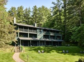 Bluebird Cady Hill Lodge, hotel in Stowe