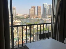 Hotel Photo: رواد الزمالك 2 إطلالة ع النيل و الابراج