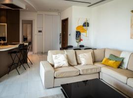 Hotel Photo: Phaedrus Living: 360 Tower Luxury Flat