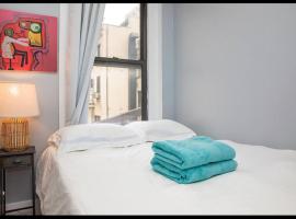 Hotel Photo: 4BR 10 mins walk to Central Park!