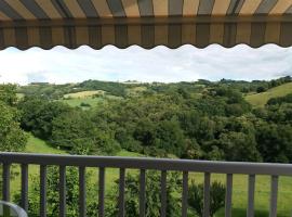 Hotel kuvat: Maison calme pès de Conques en Rouergue