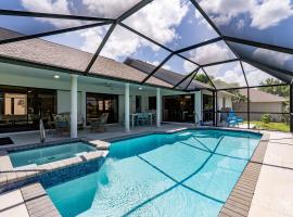 Foto do Hotel: Beautiful Private Pool Home In-between Fort Myers Beach and Sanibel Island home
