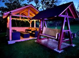 Pensiunea Casa Eden, ξενοδοχείο σε Marisel