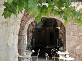 Logis Hôtel la Vallée de l'Arc