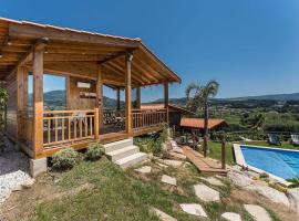 Hotel Photo: Fernandes Guest house Yellow Bungalow