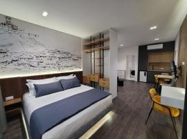 Jani Studio Apartments, hôtel à Gjirokastër