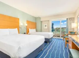 Castle At Ala Moana Hotel