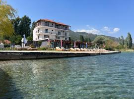 Hotel Victoria, hotel in Pogradec