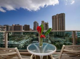 A picture of the hotel: Ocean views Walk to beach Waikiki and mall 1223