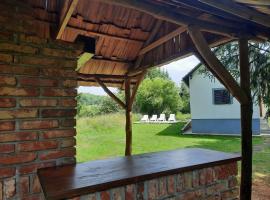 Vacation House Home, Plitvice Lakes National Park, hotel in Plitvička Jezera