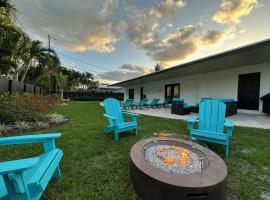 Hotel fotoğraf: The Sun House - 3 Bed, 2 Bath, Private Pool, Fire Pit, Huge Backyard