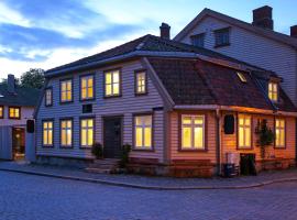 A picture of the hotel: Gamlebyen Hotell - Fredrikstad