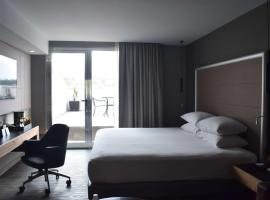 होटल की एक तस्वीर: Ramada by Wyndham Mexico City Santa Fe